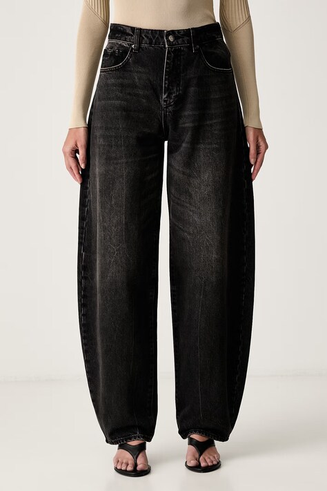 Armani Exchange barrel traperice za žene crne XW002757 AF23711
