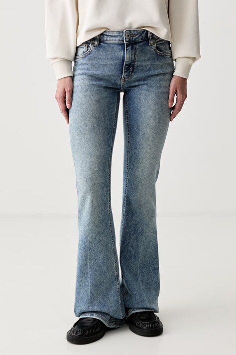 HUGO Blue jeansy flare damskie Gelissa_1_B niebieskie 50568888