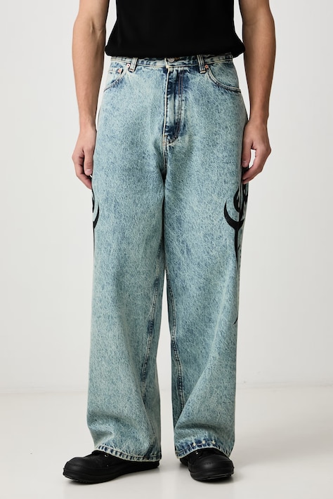 Vetements Graffiti Tribal джинси relaxed fit чоловічі блакитні MH27DJ089LB