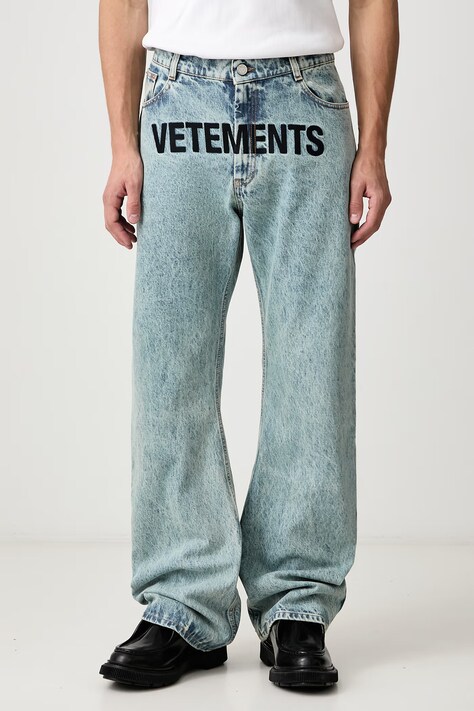 Vetements Embroidered Logo джинси regular чоловічі блакитні MH27DJ079LB