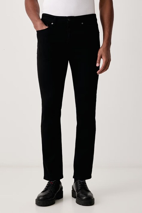 Tommy Jeans Rifle slim fit pánske čierne DM0DM23478