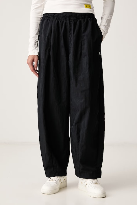 Jordan Kalhoty dámské Brooklyn černé regular waist IM6952.010