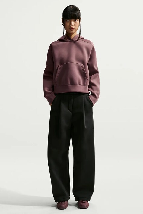 Nike Sportswear Spodnie damskie z modalem Pregame Fleece czarne regular waist IF0321.010