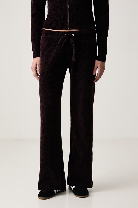 Juicy Couture Teplákové nohavice dámske JAMA KNIT OG STRAIGHT burgundské regular waist JCWEB006