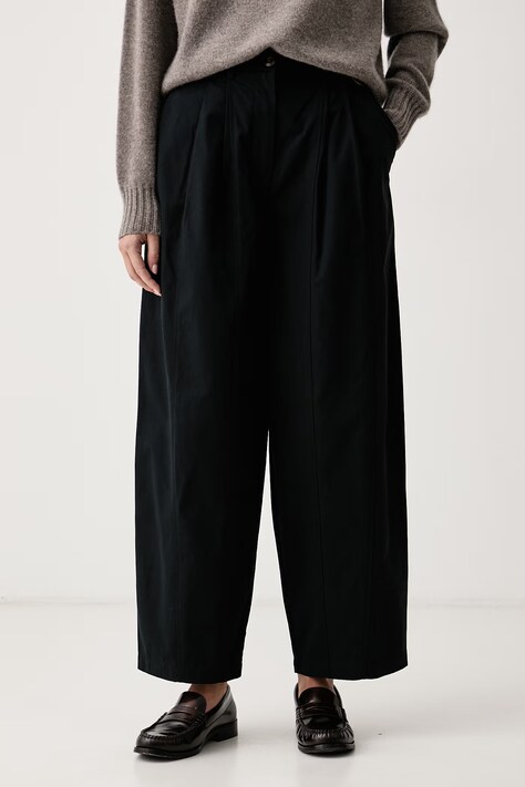 Barbour Spodnie damskie bawełniane Glynis czarne high waist LTR0414