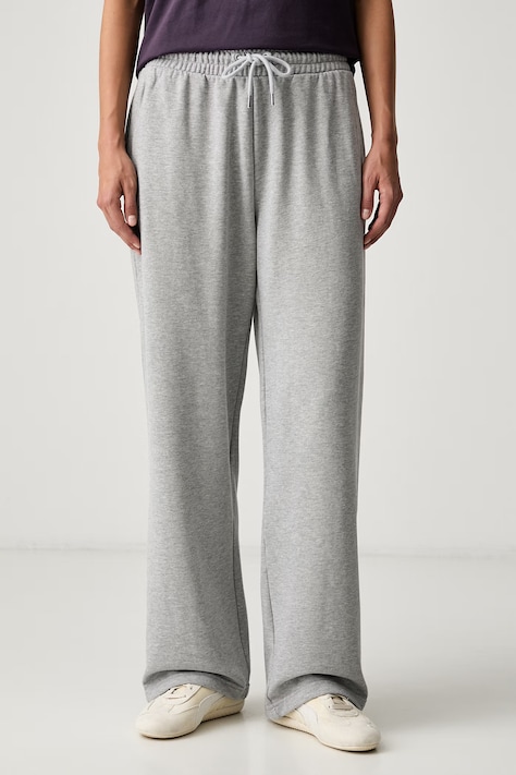 The North Face spodnie dresowe damskie z bawełną Essential szare high waist NF0A8FDSCQO1