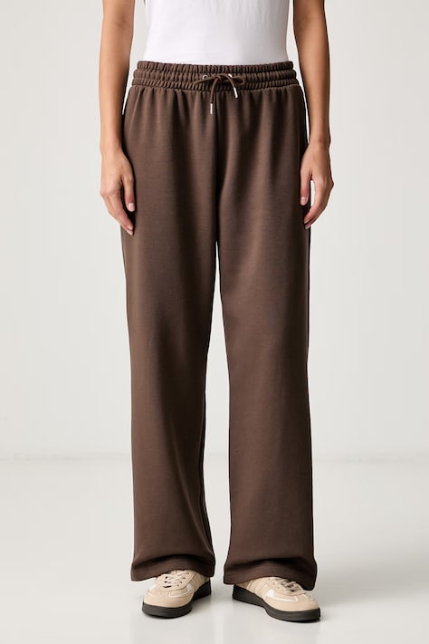 The North Face spodnie dresowe damskie z bawełną Essential brązowe regular waist NF0A8CWD1OI1