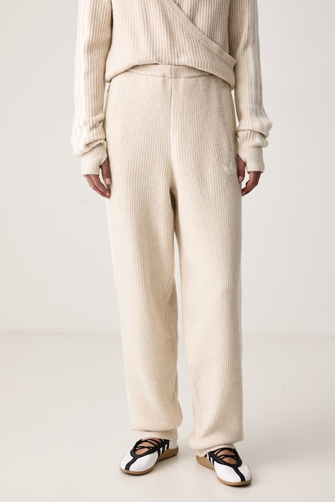 adidas Originals Spodnie dresowe damskie z dodatkiem wełny Adiluna Season 2 x Jennie beżowe high waist LD4963