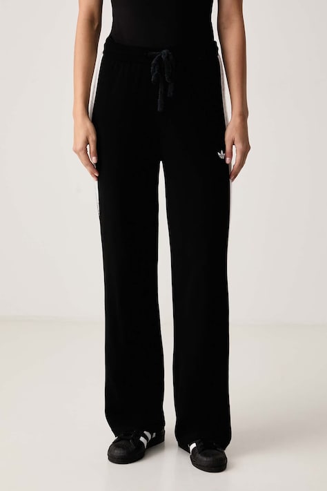 adidas Originals Pantaloni de trening pentru femei cu vâscoză Knit Firebird negri high waist KS9363