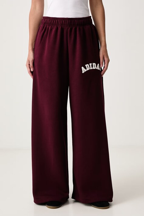 adidas Spodnie dresowe damskie z bawełną Chenille Pack bordowe high waist KU0332