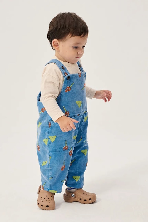 Bobo Choses Hlače z naramnicami otroške bombažne Mush Monster modre B226AB084