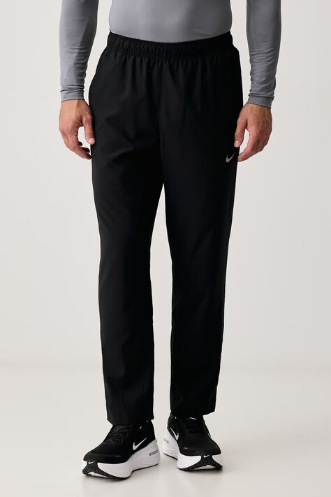 Nike Spodnie treningowe męskie Form Dri-FIT czarne regular waist FB7490.010