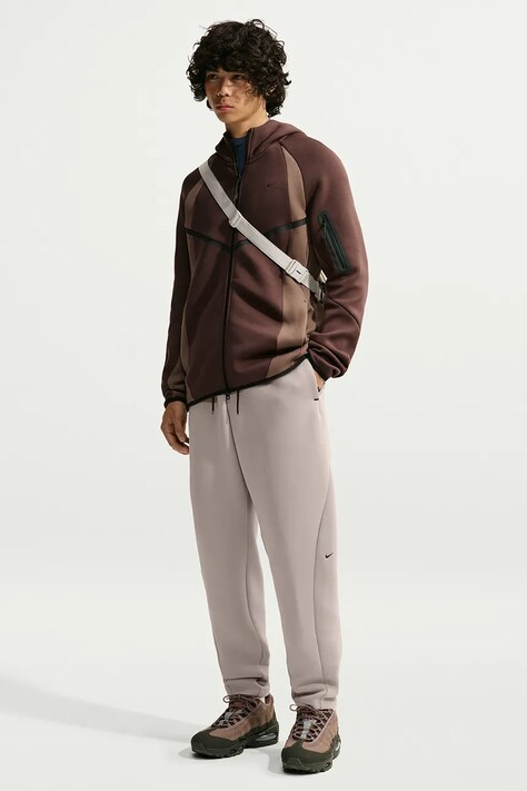 Nike Sportswear Spodnie dresowe męskie Tech szare IM6219.009