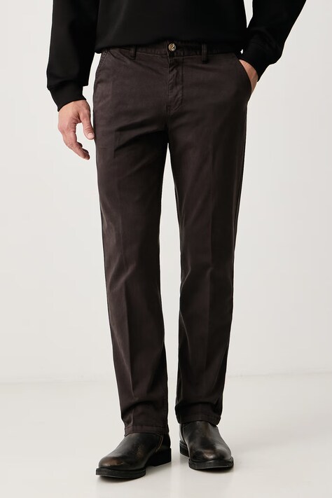 Guess Панталон slim fit мъжки от памук с еластан кафяв M6BB16 W4180