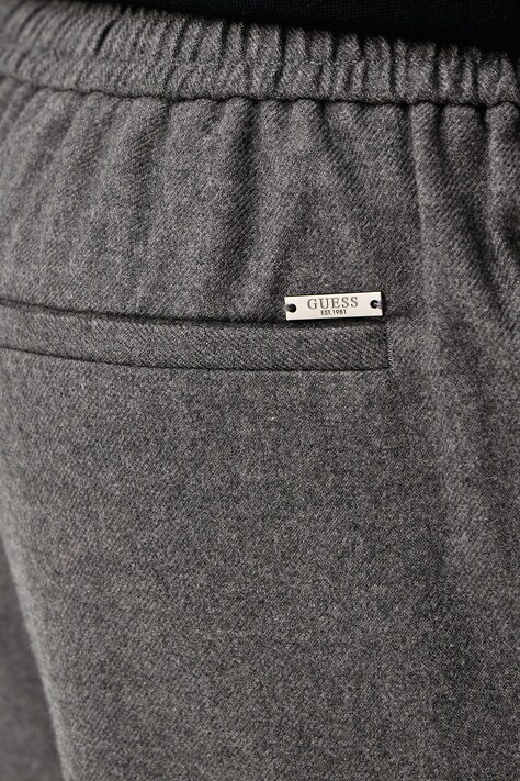 Guess Spodnie męskie z wiskozą ALTON szare regular waist M6BB22 W5218