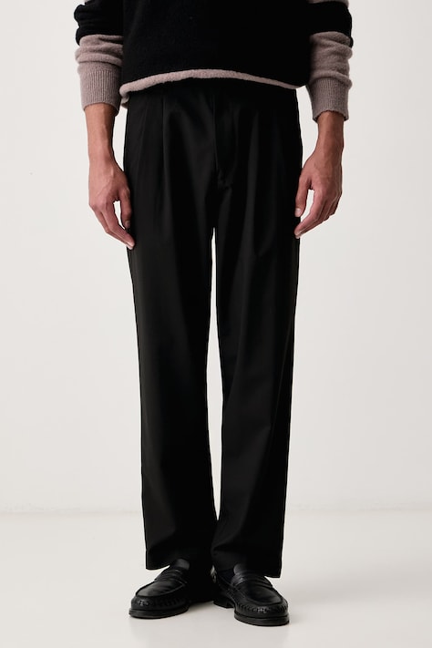 Marc O'Polo Spodnie męskie z wiskozą czarne high waist 5000012599