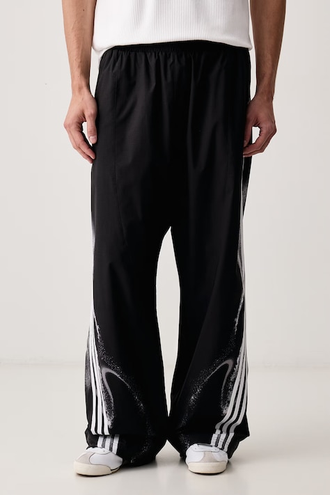 adidas Originals Спортивні штани чоловічі Adilenium 6 чорні LH3265