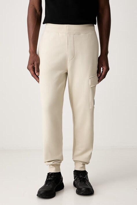 C.P. Company spodnie dresowe męskie bawełniane beżowe regular waist 21CMSP717A005086W