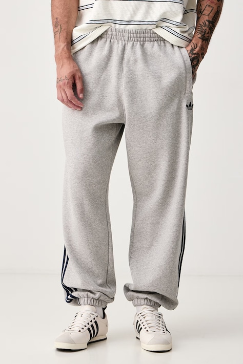 adidas Originals Pantaloni de trening pentru bărbați cu bumbac Adicolor gri regular waist KV9276