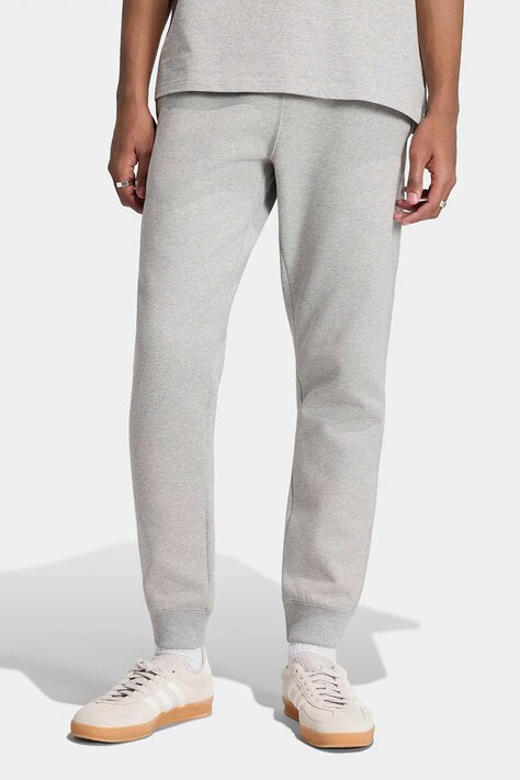 adidas Originals Teplákové nohavice pánske s bavlnou Trefoil Essentials sivé regular waist KS9851