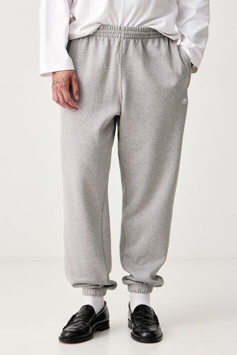 adidas Originals Spodnie dresowe męskie z bawełną Trefoil Essentials szare regular waist KS9827