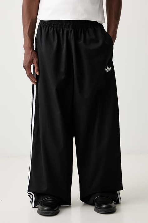 adidas Originals spodnie męskie Adicolor czarne regular waist KR1387