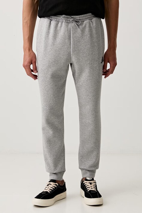 adidas spodnie dresowe męskie z bawełną Feelcozy szare regular waist JE3818