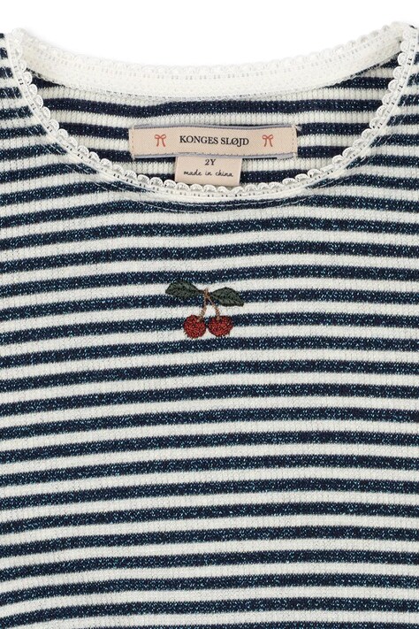 Konges Sløjd Sukienka z bawełną ROLI STRIPE DRESS OCS niebieska w paski KS107378