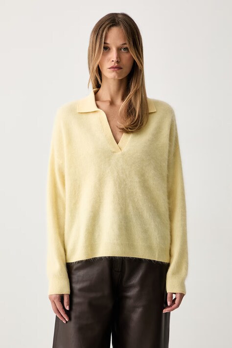ViCOLO sweter damski wełniany żółty 2AC2081