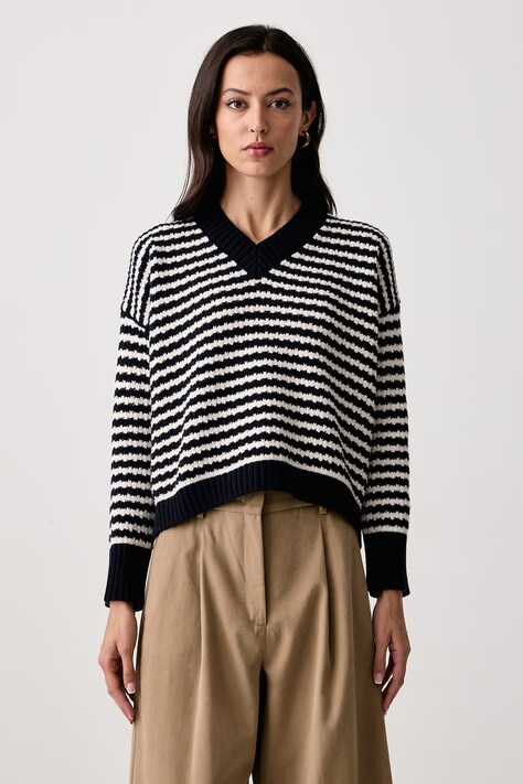 Weekend Max Mara Sweter damski wełniany WKDSPIGA granatowy 2625366202600