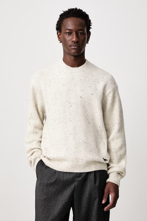 Maison Kitsuné Profile Fox sweter z wełną męski beżowy MRMKJ14KT1219