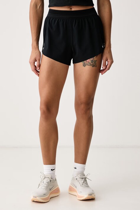Nike Szorty sportowe damskie AeroSwift Dri-FIT ADV czarne high waist FN2328.010