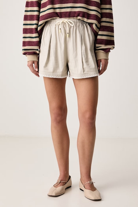 adidas Originals Къс панталон дамски от памук Resort бежов с висока талия KX0748