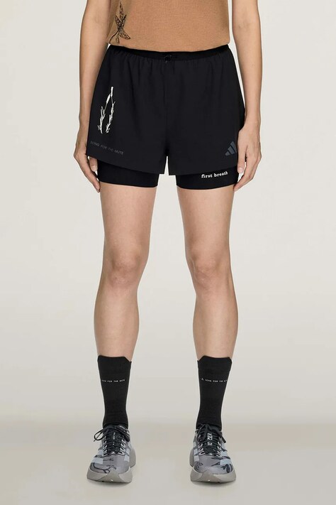 adidas Originals Adidas Running x Song For The Mute pantaloncini 2in1 da donna neri regular waist KW8031