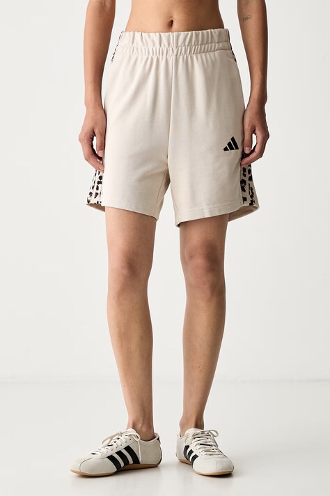 adidas szorty dresowe damskie z bawełną Leopard Pack beżowe high waist KH1552