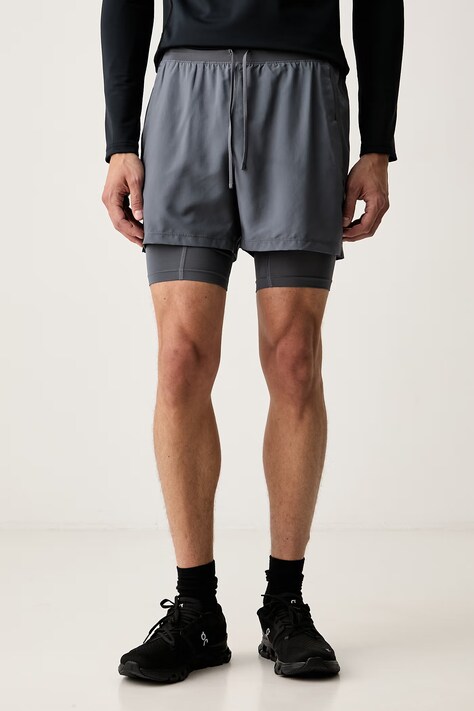 Under Armour szorty sportowe męskie LAUNCH szare regular waist 1382640.025