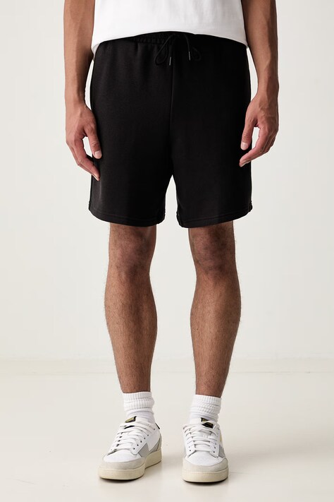 Puma szorty dresowe męskie bawełniane Essentials czarne regular waist 636711