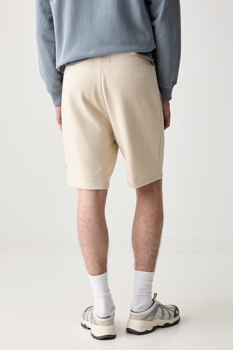 G-Star трикотажні шорти чоловічі бавовняні Sweat short — AW26-SZMZZD, бежевий — фото 3