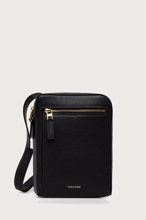 Calvin Klein Mala torba za muškarce od kože crna LV04D1287G