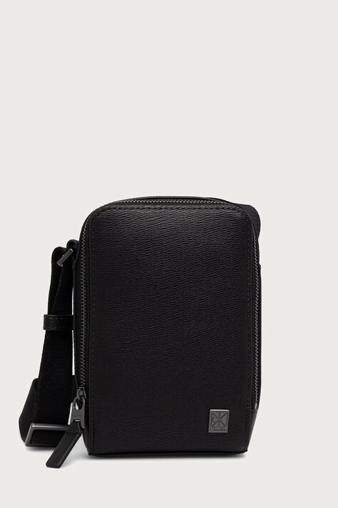 Calvin Klein Kabelka pánska z imitácie kože čierna LV04D1285G