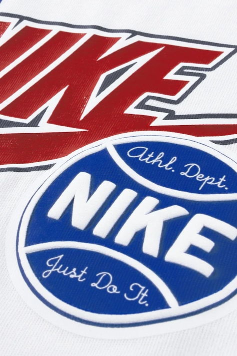 Nike T-shirt dziecięcy z bawełną biały 86P293