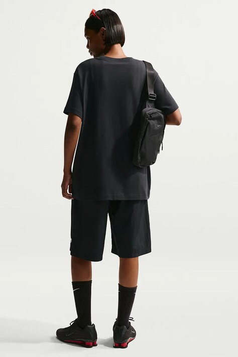 Nike Sportswear T-shirt oversize damski bawełniany Classic czarny IH7601.010