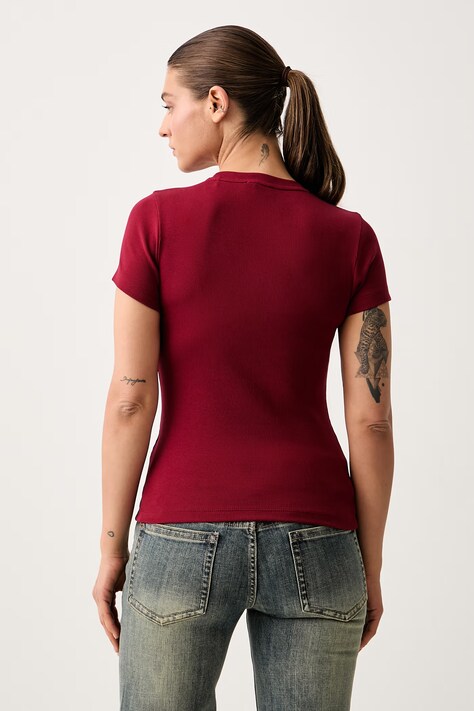 Guess Jeans T-shirt damski bawełniany z elastanem bordowy W6YP13 K3819