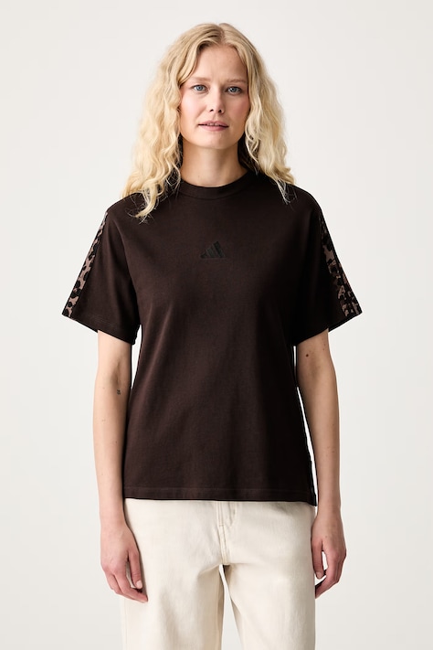 adidas T-shirt damski bawełniany Leopard Pack brązowy KV9298