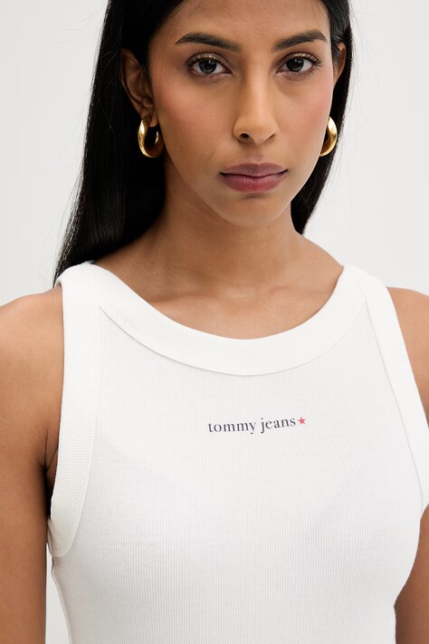 Tommy Jeans crop top damski bawełniany z elastanem biały DW0DW22806