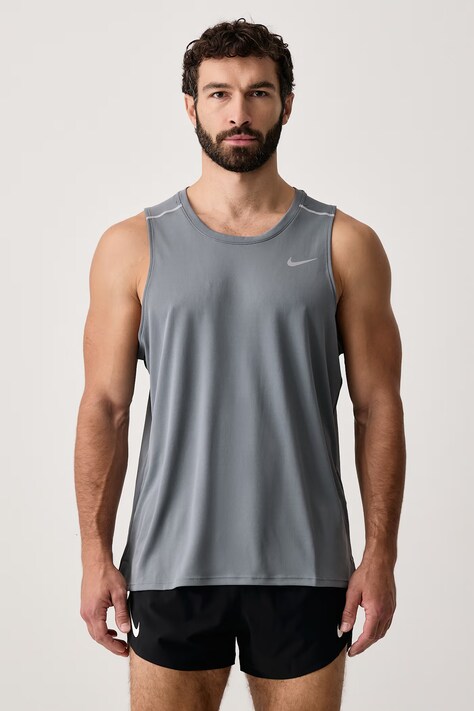 Nike Top sportowy męski Miler Dri-FIT beżowy IF2018.084