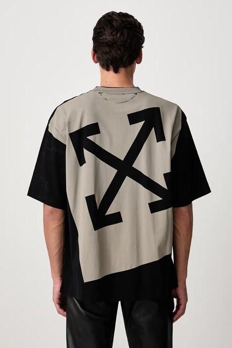 Off-White Negative Arrow Skate футболка из хлопка для мужчин чёрная 44MAA120F26J01C001