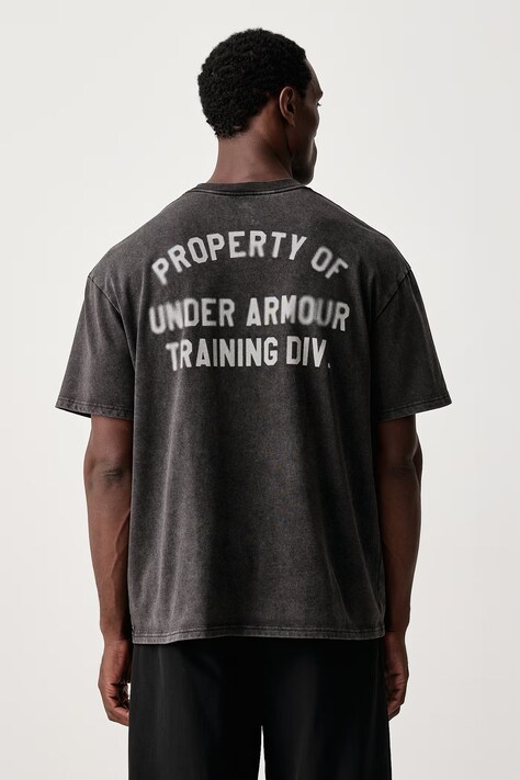 Under Armour T-shirt męski z bawełną czarny 6013628