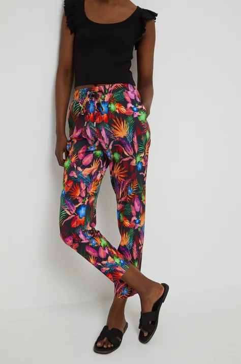 Spodnie damskie wzorzyste kolor multicolor
