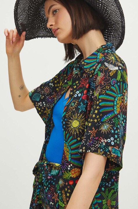 Рубашка Medicine женская цвет чёрный relaxed классический воротник